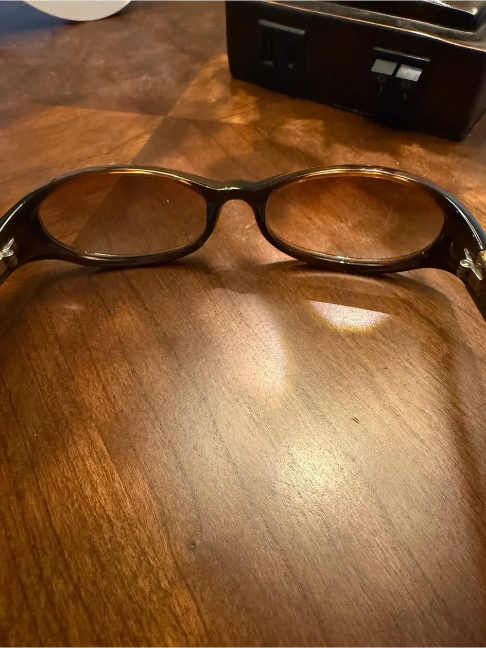 Coach Sunglasses Case in Brown Velvet with Gold Logo